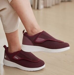 FitVille Easy Top Wings Diabetic Shoes